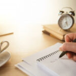 Contoh Penggunaan A Cup of dan A Glass of Dalam Kalimat